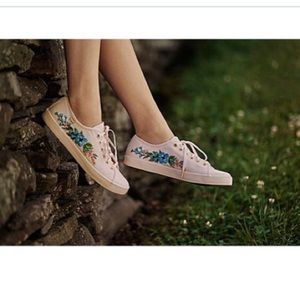 Floral embroidered keds size 7
